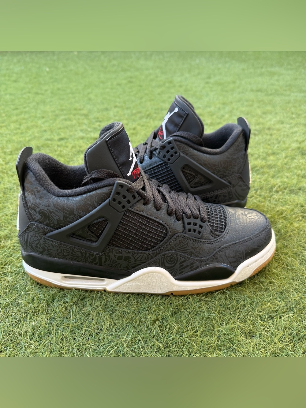 Air Jordan 4 Retro SE